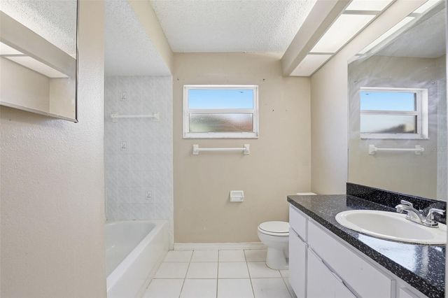 4205 TALL OAK LANE, New Port Richey, FL 34653