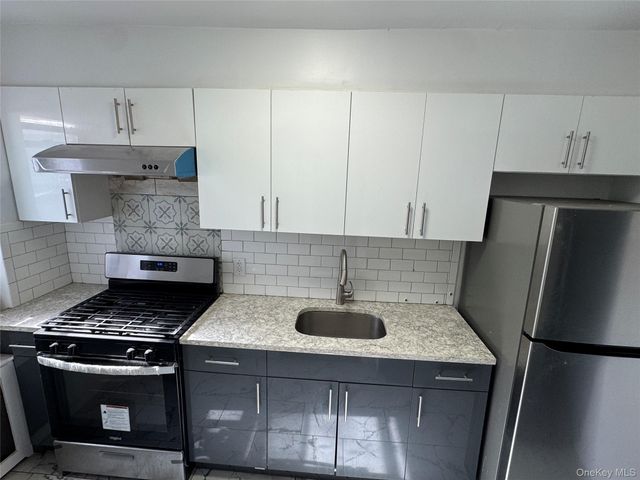 144-44 38th Avenue 4C, Flushing, NY 11354
