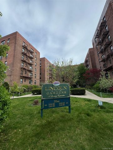 144-44 38th Avenue 4C, Flushing, NY 11354