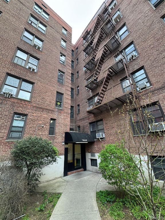 144-44 38th Avenue 4C, Flushing, NY 11354