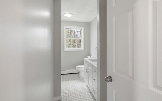 52 Mockingbird Drive, Exeter, RI 02822
