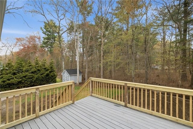 52 Mockingbird Drive, Exeter, RI 02822