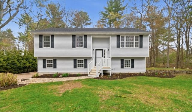52 Mockingbird Drive, Exeter, RI 02822