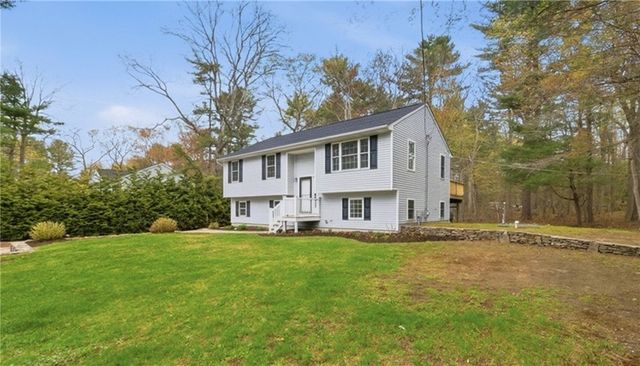 52 Mockingbird Drive, Exeter, RI 02822