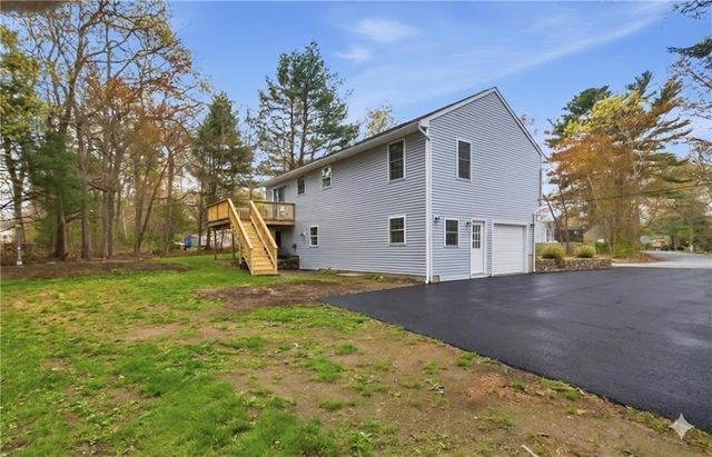 52 Mockingbird Drive, Exeter, RI 02822