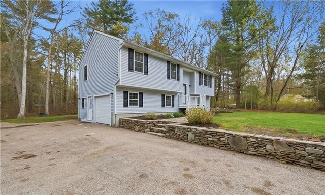 52 Mockingbird Drive, Exeter, RI 02822
