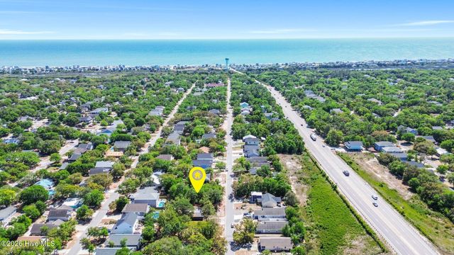 48 NE 1st Street, Oak Island, NC 28465