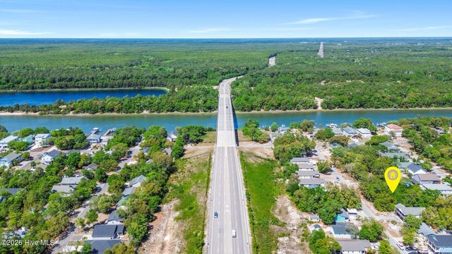 48 NE 1st Street, Oak Island, NC 28465