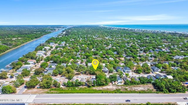 48 NE 1st Street, Oak Island, NC 28465