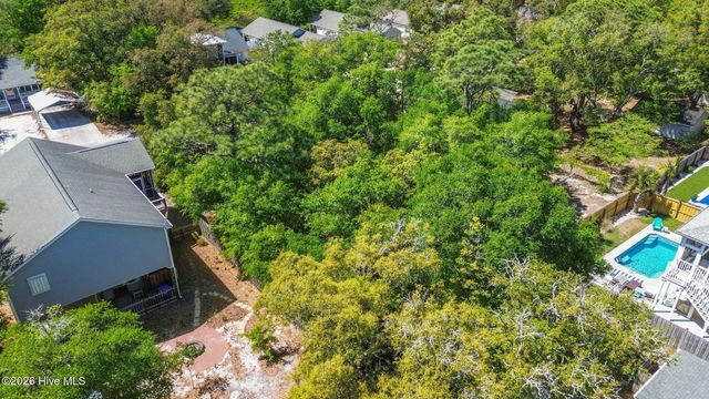 48 NE 1st Street, Oak Island, NC 28465