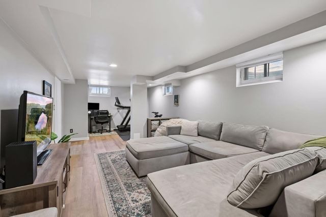 3220 Kentucky Avenue S, Saint Louis Park, MN 55426