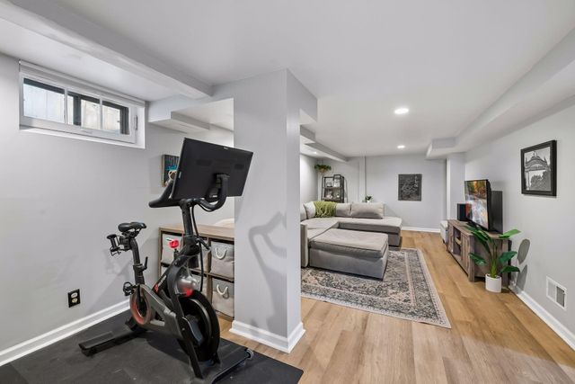 3220 Kentucky Avenue S, Saint Louis Park, MN 55426