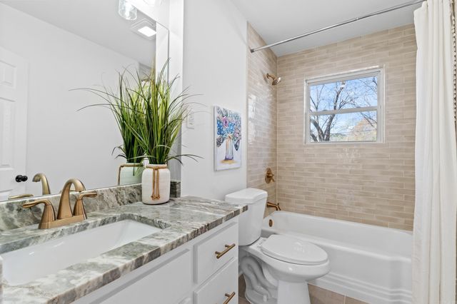 1323 Donaghey Avenue, Conway, AR 72034