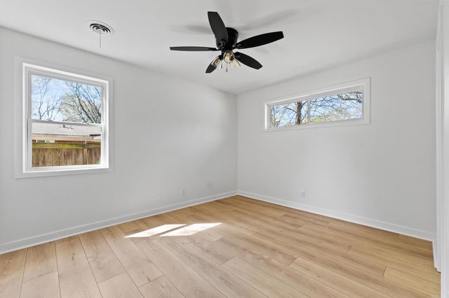 1323 Donaghey Avenue, Conway, AR 72034