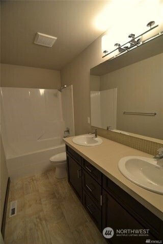 19414 Meridian Drive SE, Bothell, WA 98012