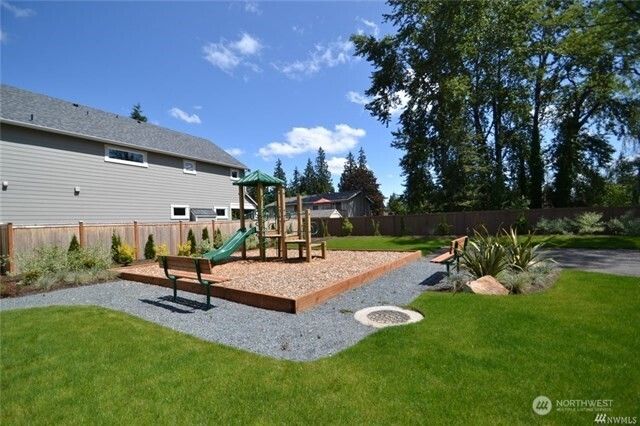 19414 Meridian Drive SE, Bothell, WA 98012