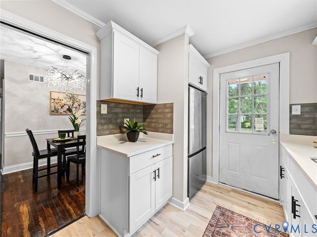 1901 W Club Ln, Henrico, VA 23226