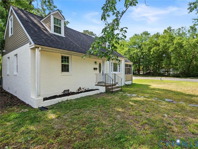 1901 W Club Ln, Henrico, VA 23226