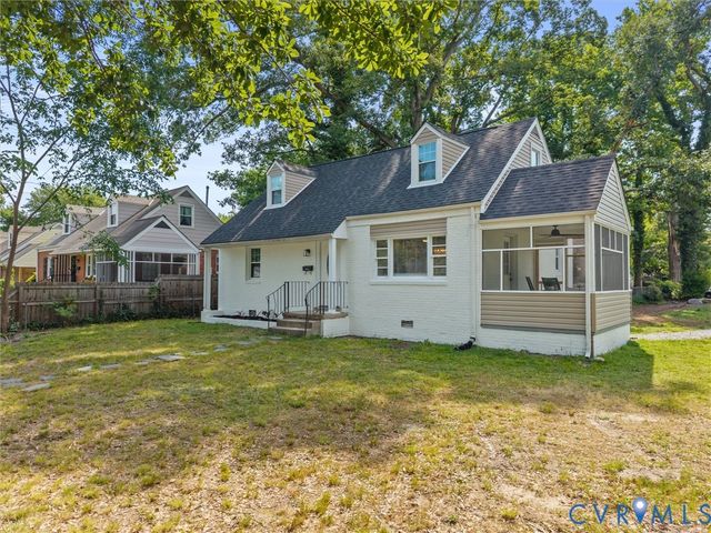 1901 W Club Ln, Henrico, VA 23226