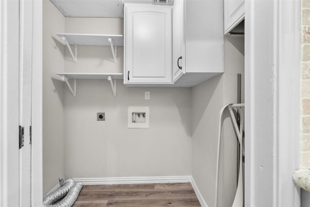 161 Litchfield Lane, Houston, TX 77024