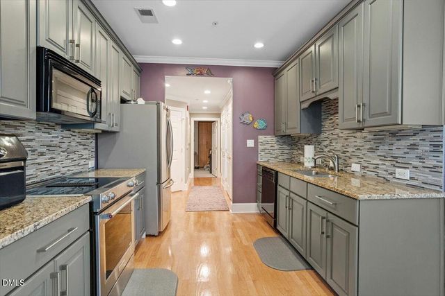 3700 Baron Cooper Pass 204, Raleigh, NC 27612