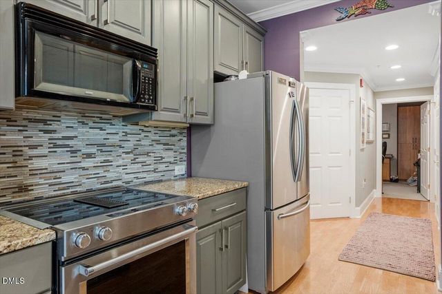 3700 Baron Cooper Pass 204, Raleigh, NC 27612