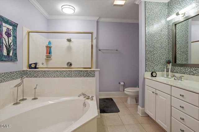 3700 Baron Cooper Pass 204, Raleigh, NC 27612