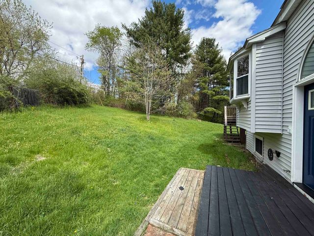 128 Roberts Hill Road, Claremont, NH 03743