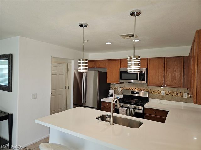 7461 Enviable Court, Las Vegas, NV 89149