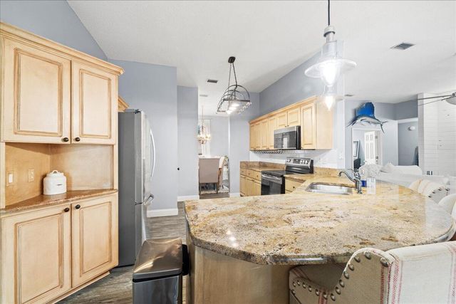 329 Sailfish Circle, Destin, FL 32541