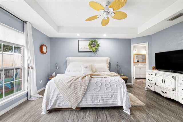 329 Sailfish Circle, Destin, FL 32541