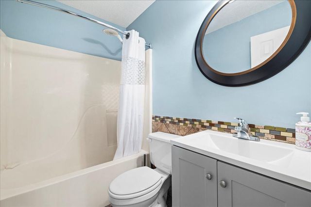 329 Sailfish Circle, Destin, FL 32541