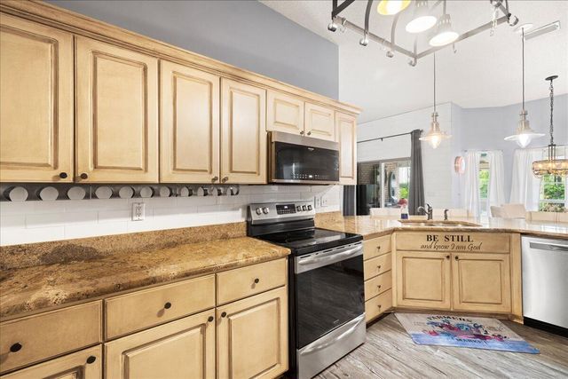 329 Sailfish Circle, Destin, FL 32541