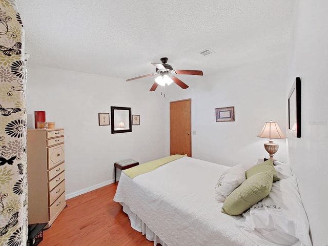 1758 FOX HILL DR, Lakeland, FL 33810