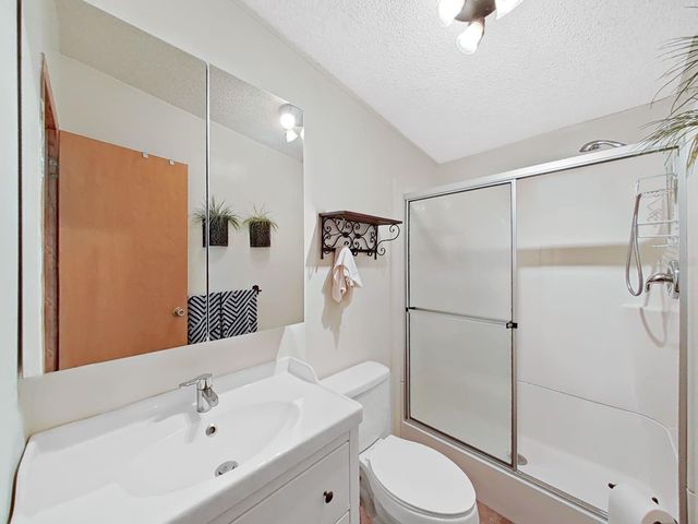 1758 FOX HILL DR, Lakeland, FL 33810