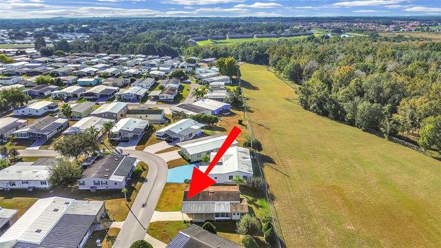 1758 FOX HILL DR, Lakeland, FL 33810