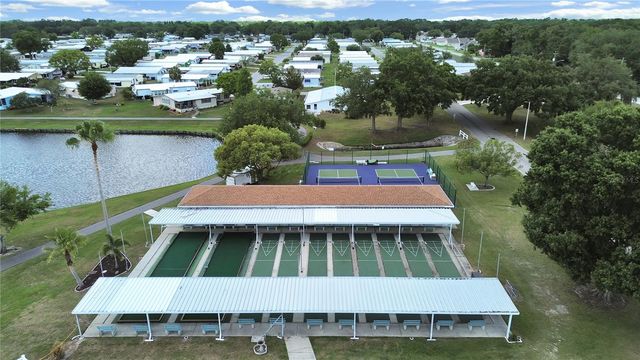 1758 FOX HILL DR, Lakeland, FL 33810