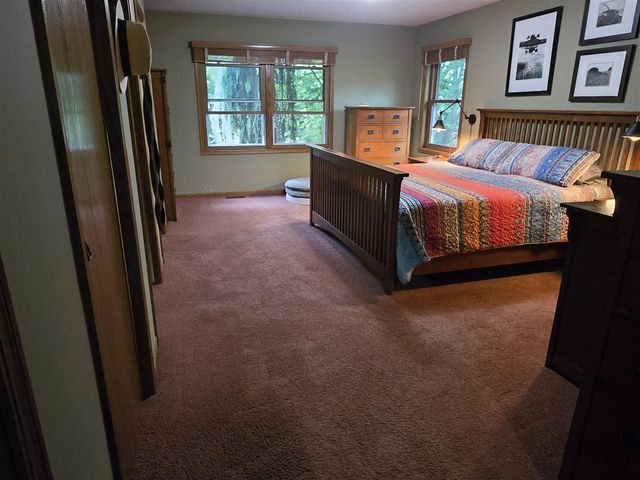 5080 Rum Creek Court, Grand Rapids, MI 49508