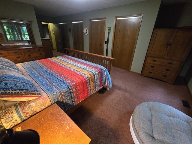 5080 Rum Creek Court, Grand Rapids, MI 49508