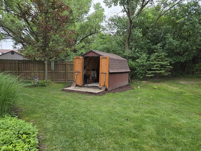 5080 Rum Creek Court, Grand Rapids, MI 49508
