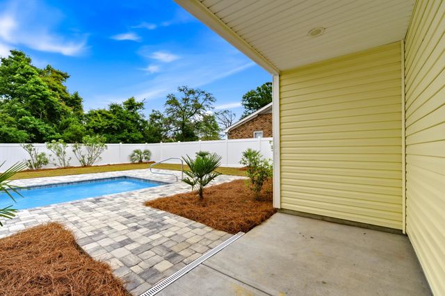 1674 Cenith Dr., North Myrtle Beach, SC 29582