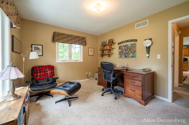 10497 Beechnut Lane, Holland Twp, MI 49464