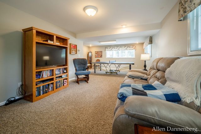 10497 Beechnut Lane, Holland Twp, MI 49464