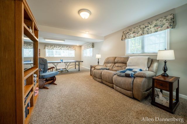 10497 Beechnut Lane, Holland Twp, MI 49464