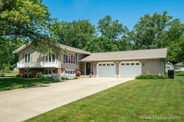10497 Beechnut Lane, Holland Twp, MI 49464