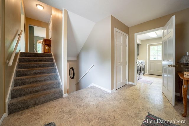 10497 Beechnut Lane, Holland Twp, MI 49464
