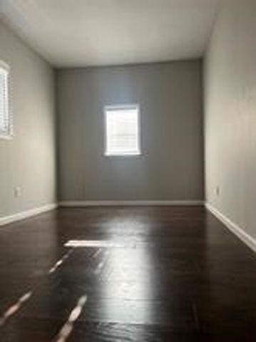 306 Ivy Way, Garland, TX 75043