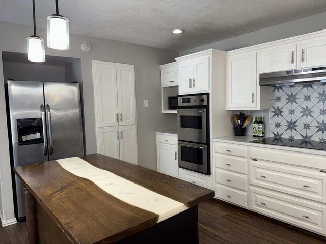 306 Ivy Way, Garland, TX 75043