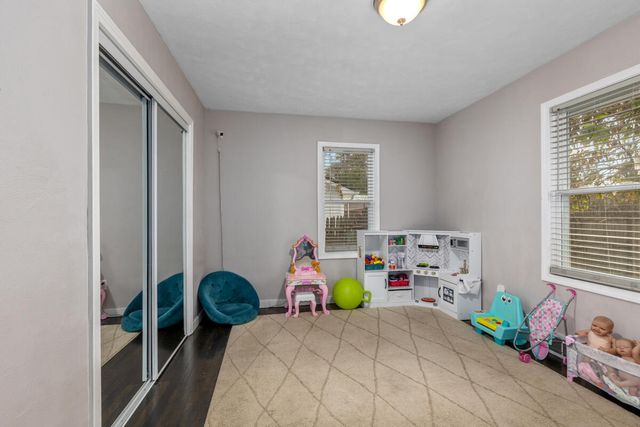 41 Kellogg Street, Battle Creek, MI 49037