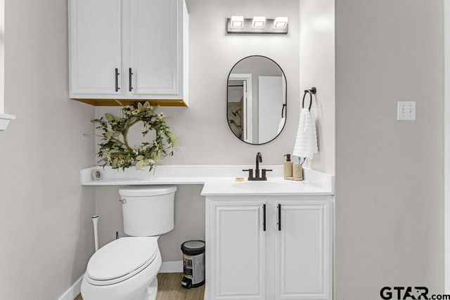 1107 Woodlands Park, Lindale, TX 75771